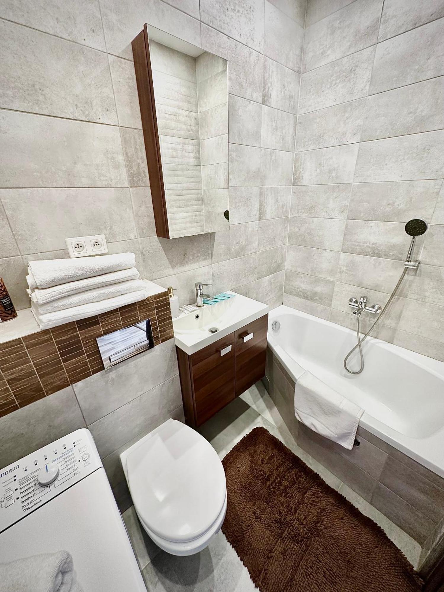 Apartament Blisko Centrum Apartment Warsaw Exterior photo